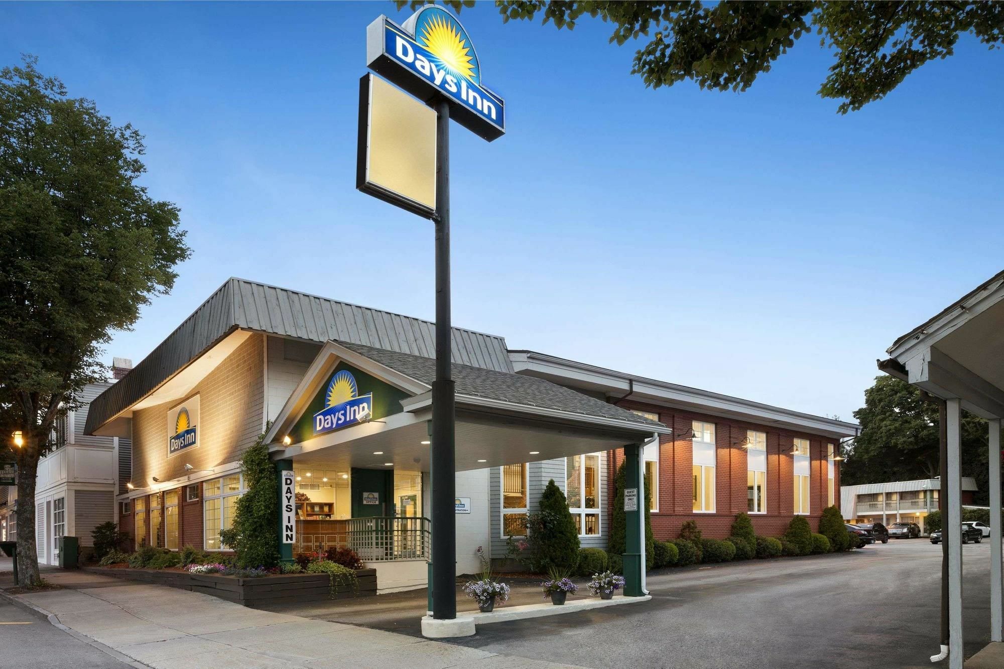 Days Inn By Wyndham Dover Exterior photo