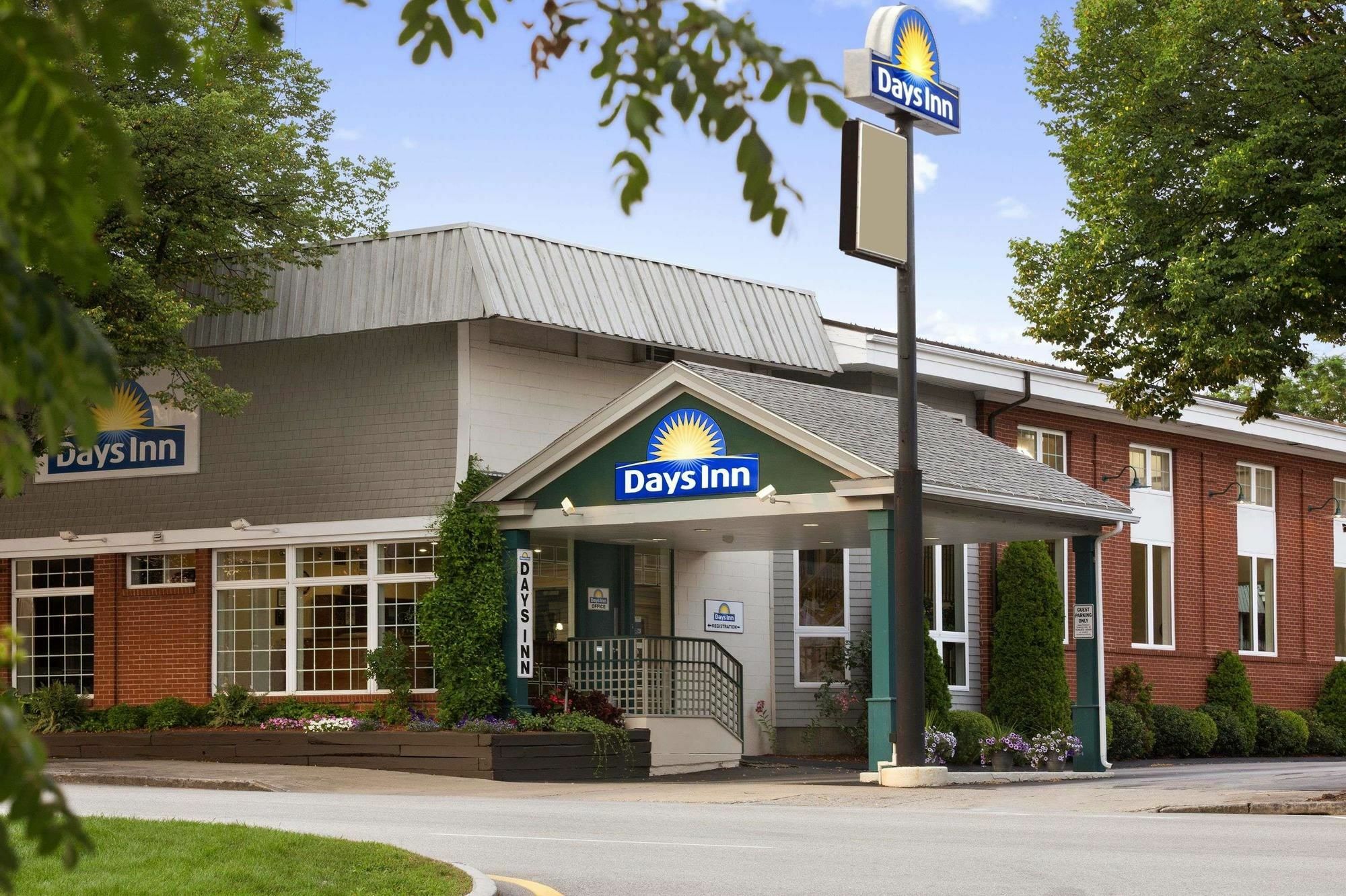 Days Inn By Wyndham Dover Exterior photo